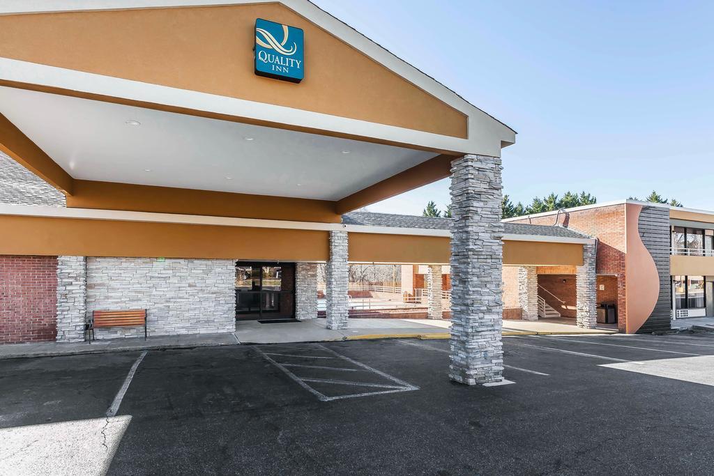 Quality Inn South Boston - Danville East Exterior photo