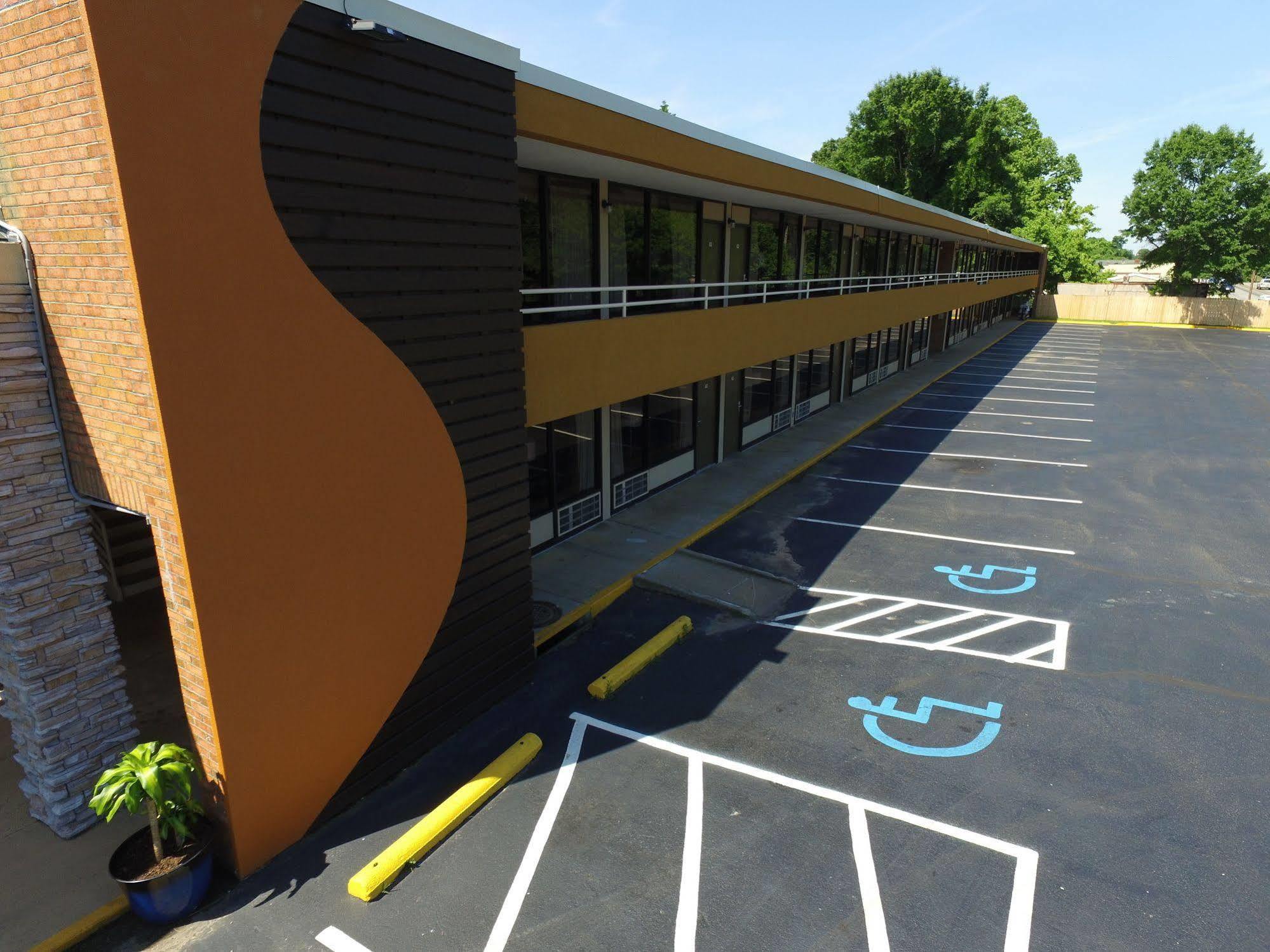 Quality Inn South Boston - Danville East Exterior photo