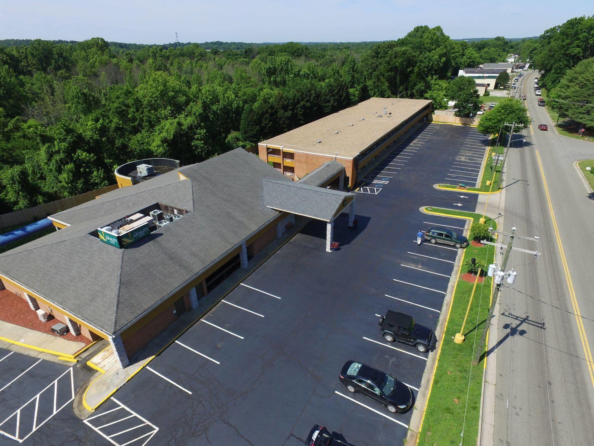 Quality Inn South Boston - Danville East Exterior photo