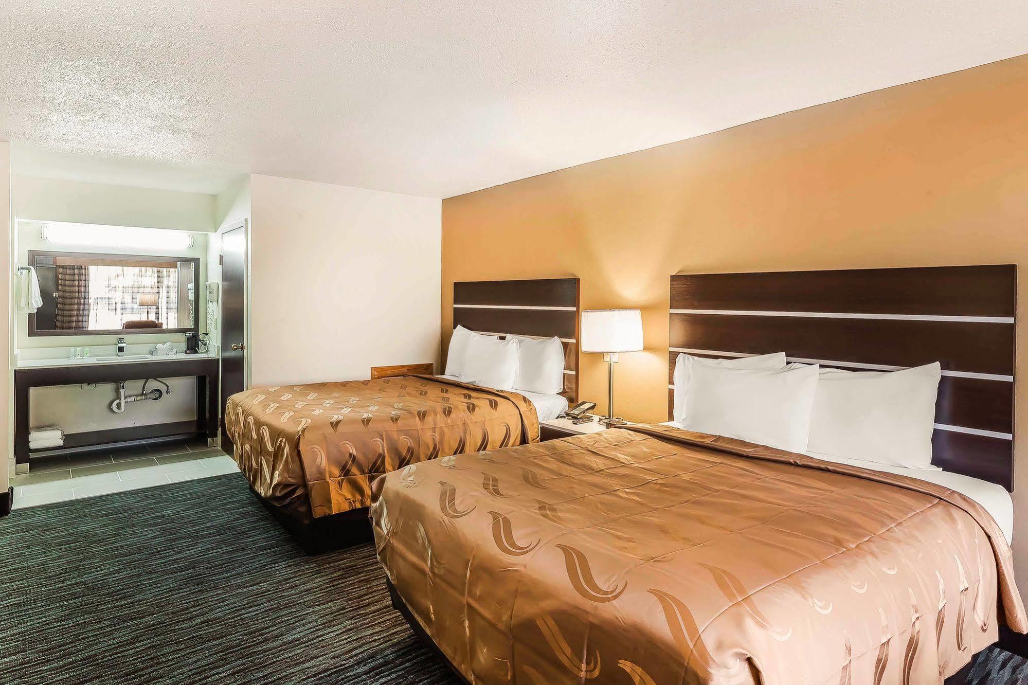 Quality Inn South Boston - Danville East Exterior photo